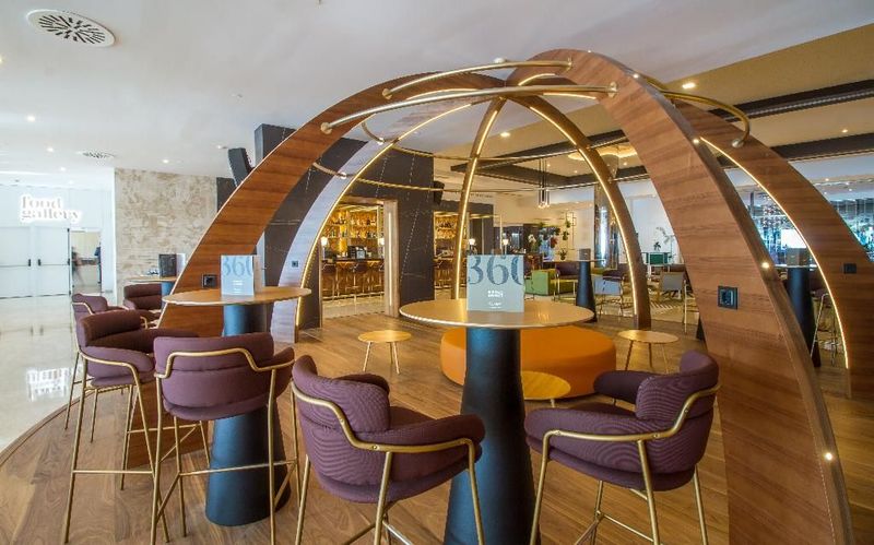 Solymar Gran Hotel The One - Image 9
