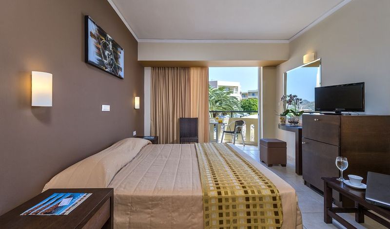 Atrion Hotel - Image 3