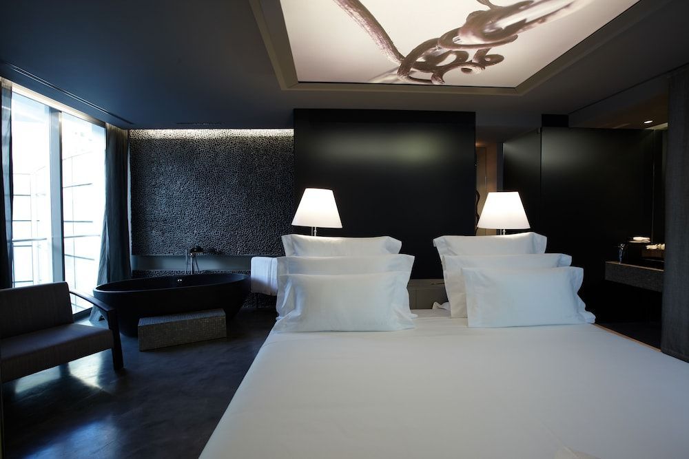 The Vine Hotel - Image 6