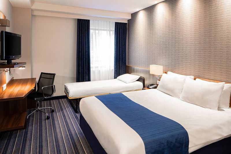 Holiday Inn Express Amsterdam-South - Image 8