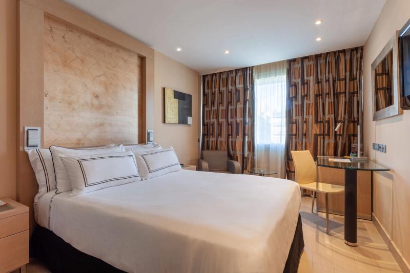 Melia Sevilla - Image 10