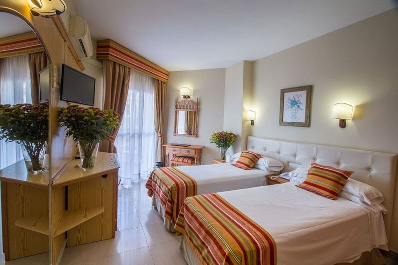Hotel Angela - Image 8