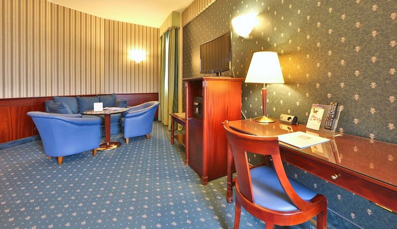 Hotel Antares Concorde - Image 9