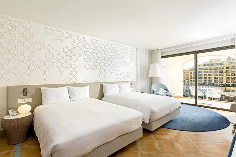 Hilton Malta - Image 6