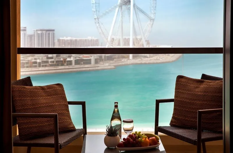 Amwaj Rotana Jumeirah Beach