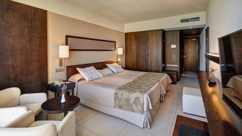 Hipotels Mediterraneo Hotel - Image 8