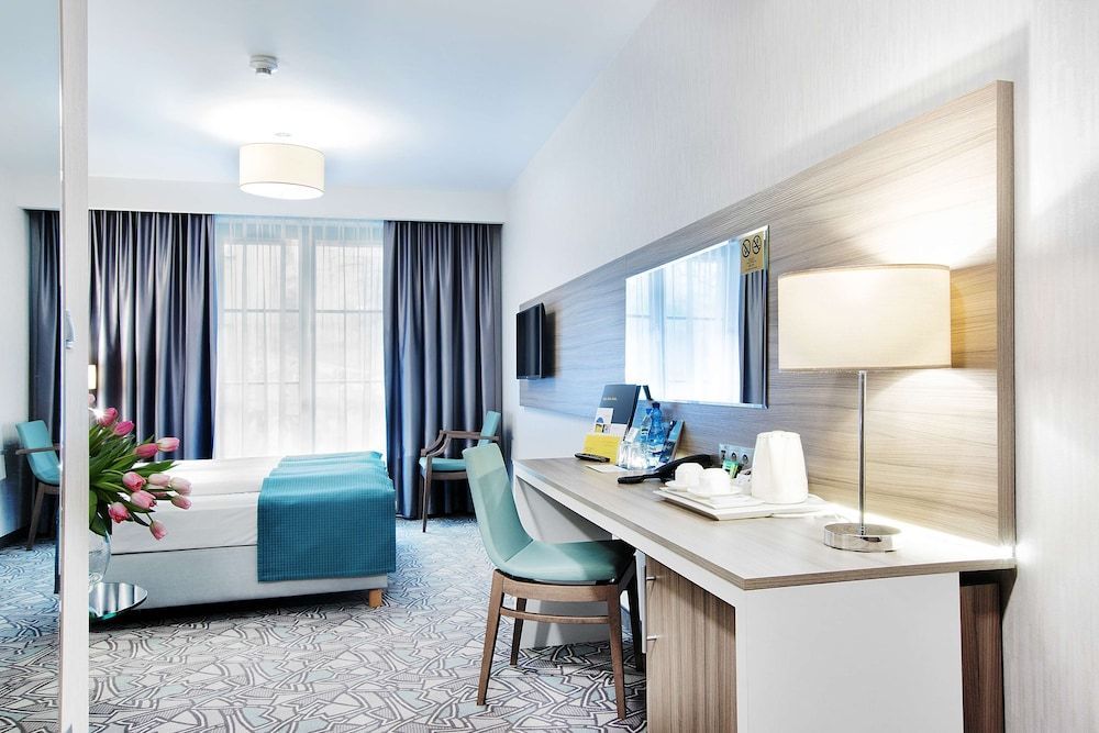 Golden Tulip Krakow Kazimierz - Image 10
