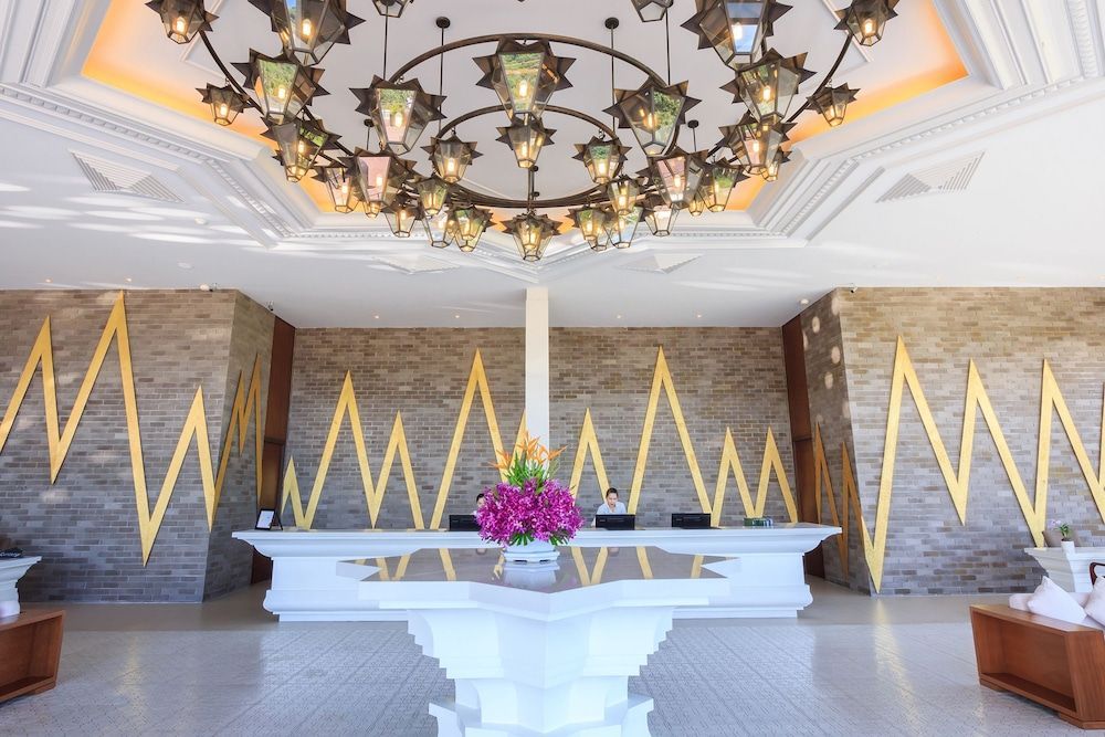 Avista Hideaway Phuket Patong - Image 6