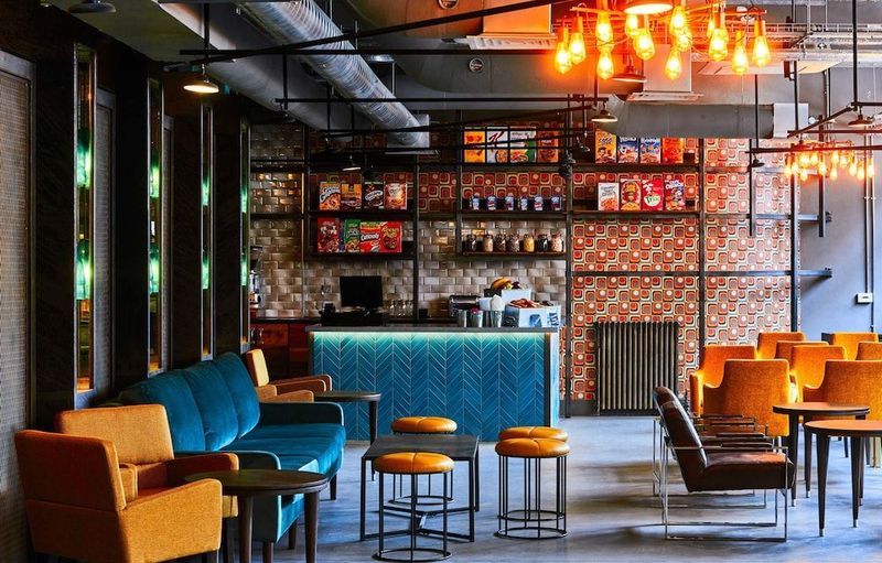 New Road Hotel - Image 2