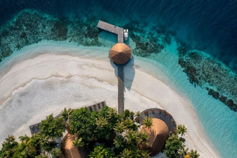 Dhawa Ihuru - Image 1