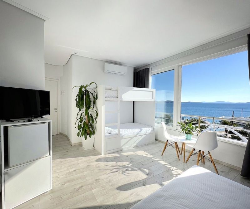 Hotel Joan - Image 2