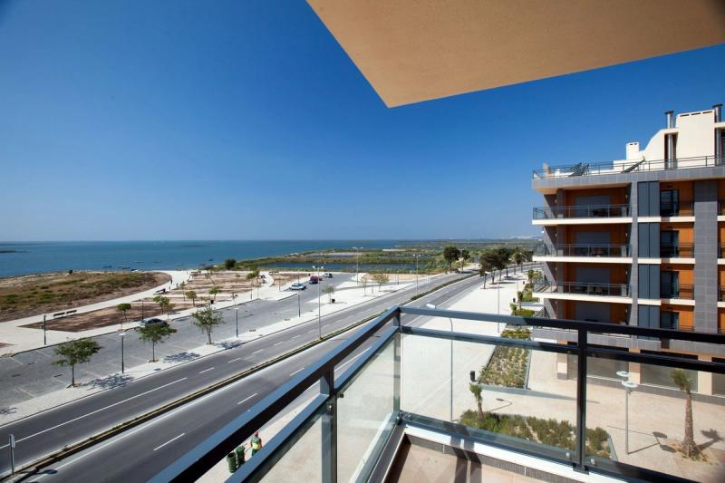 Real Marina Residence - Image 9
