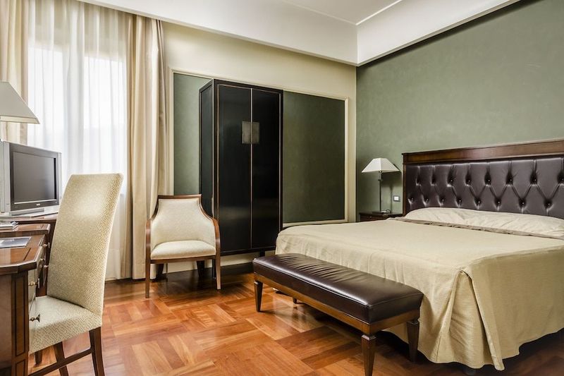 Eurostars Centrale Palace - Image 8