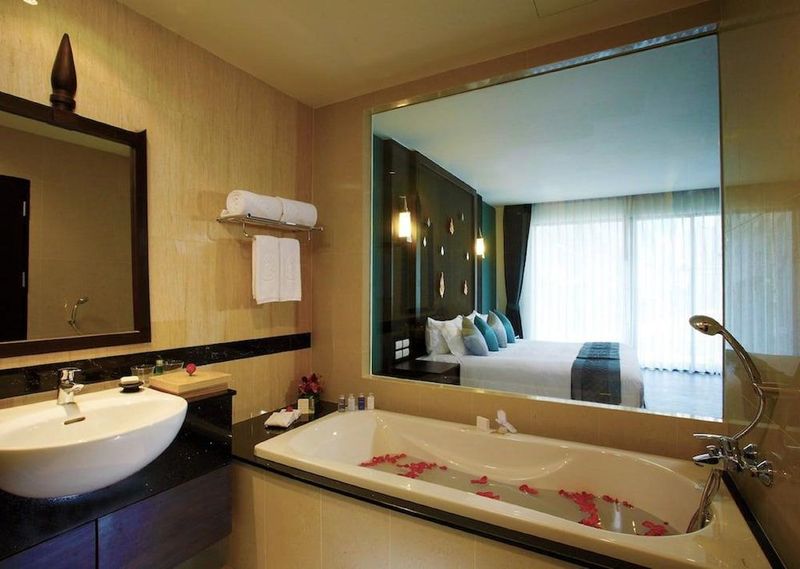 Centara Anda Dhevi Resort & Spa - Image 8