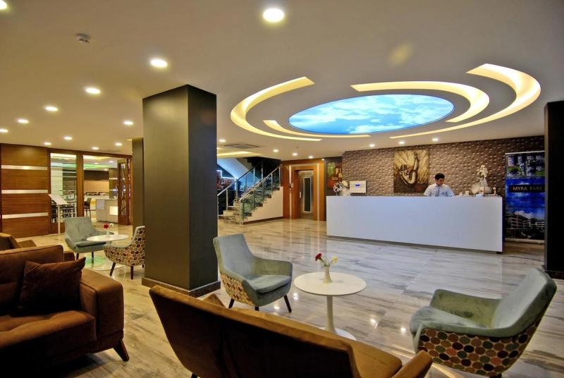Kleopatra Ramira Hotel - Image 9