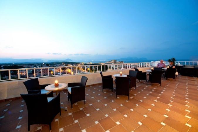Terrasse med utsikt 