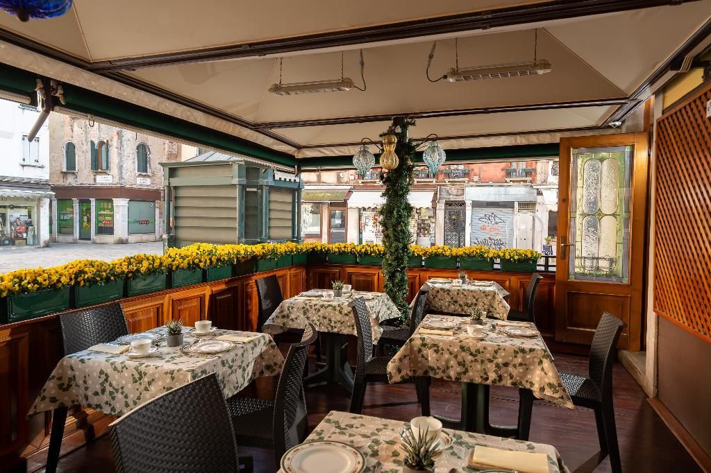 Hotel Santa Marina - Image 1