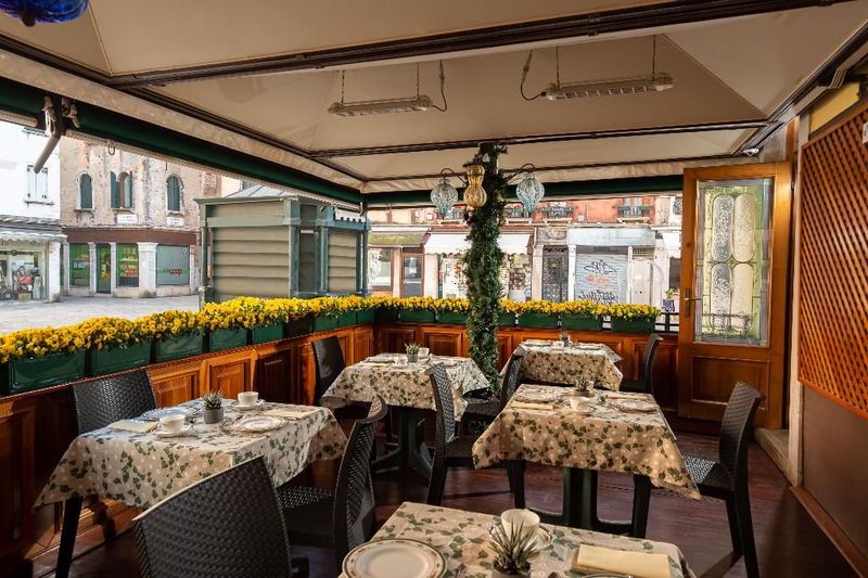 Hotel Santa Marina - Image 1