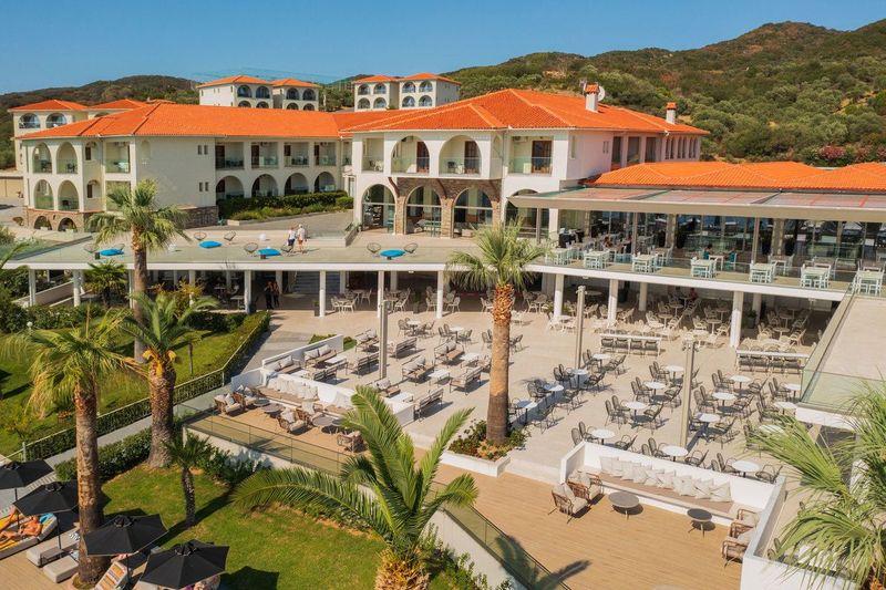 Akrathos Beach Hotel - Image 9