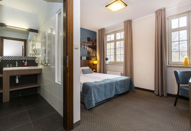 Aparthotel Neptun har en central beliggenhed i Gdansk og tilbyder værelser og lejligheder med eget køkken.