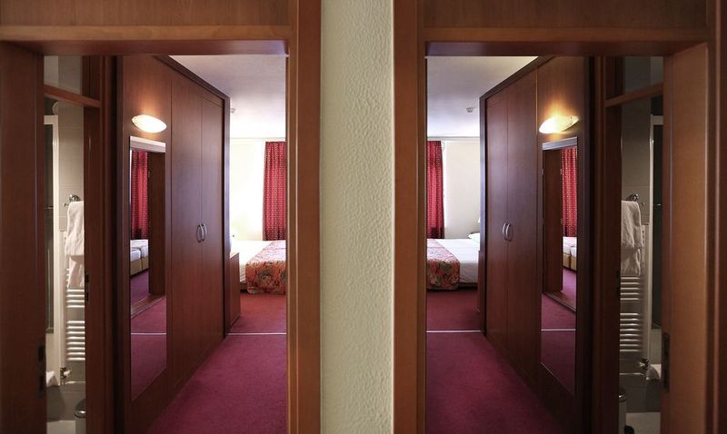 Hotel Niko - Image 10