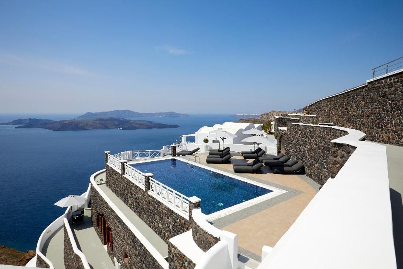 Petit Palace Suites er et hotel med pool i Fira