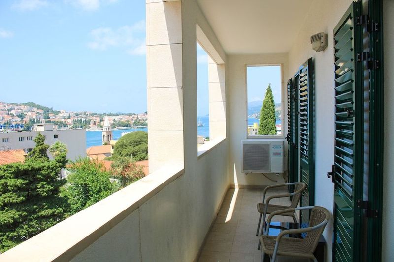 Berkeley Hotel & Spa - Image 7