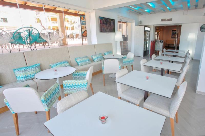 Hotel Sant Jordi - Image 6