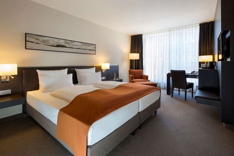 Atlantic Hotel Luebeck - Image 2