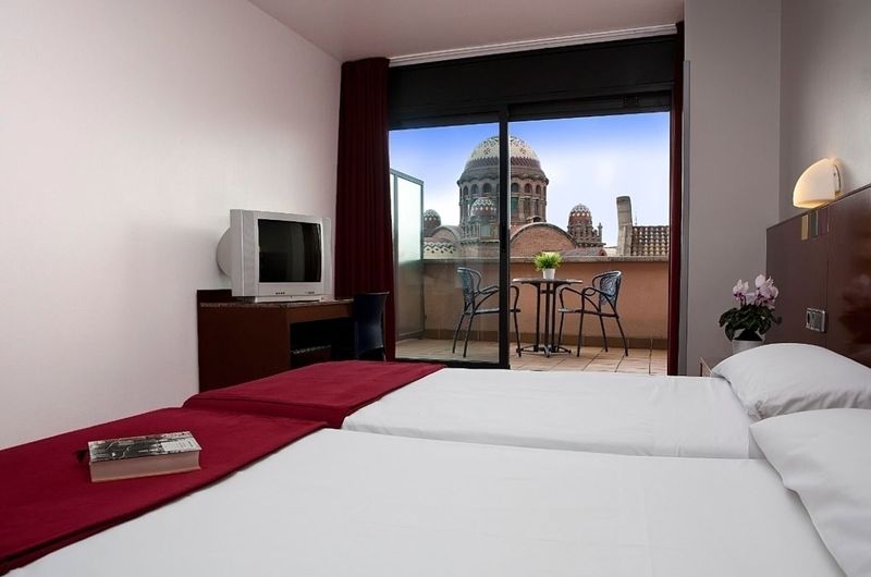 Hotel Sant Pau - Image 7