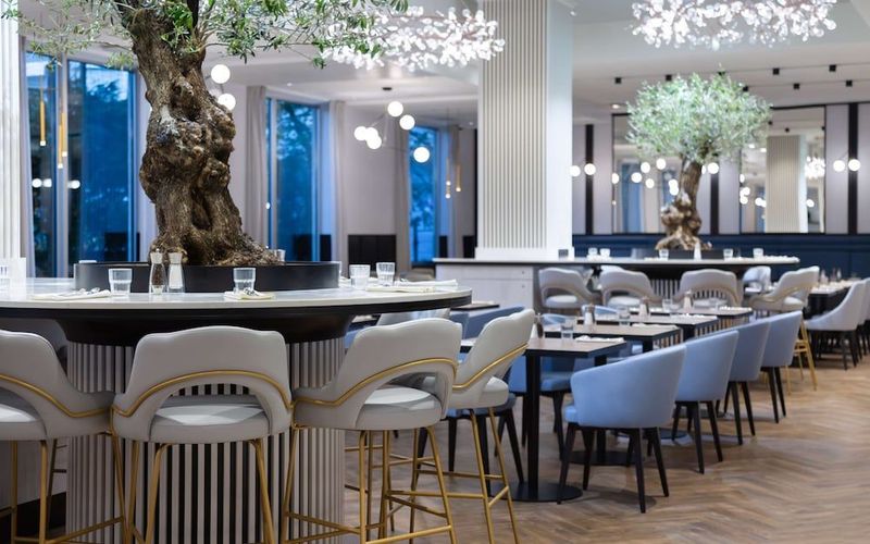 Radisson Collection Hotel Warsaw - Image 3