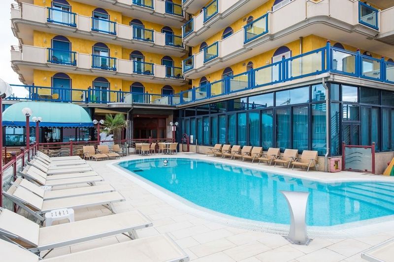 Hotel Brioni Mare - Image 1