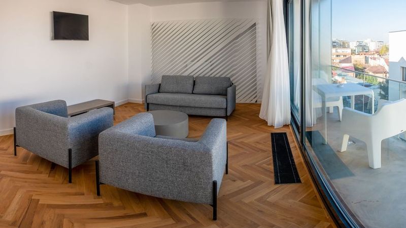 Blend City Center - Image 10