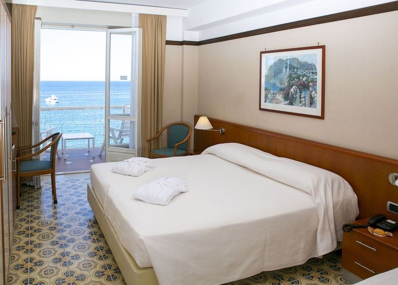 Hotel Pietra di Luna - Image 7