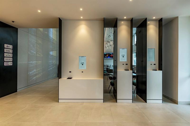 YOTEL Porto - Image 6