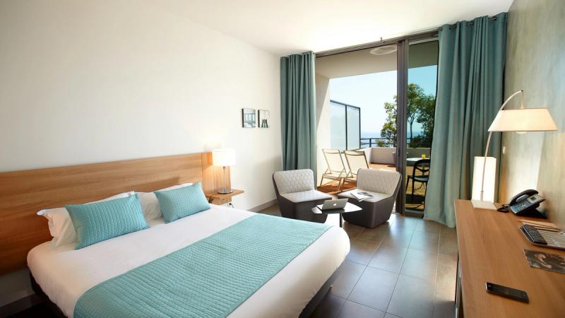 Hotell med balkong på Côte d'Azur