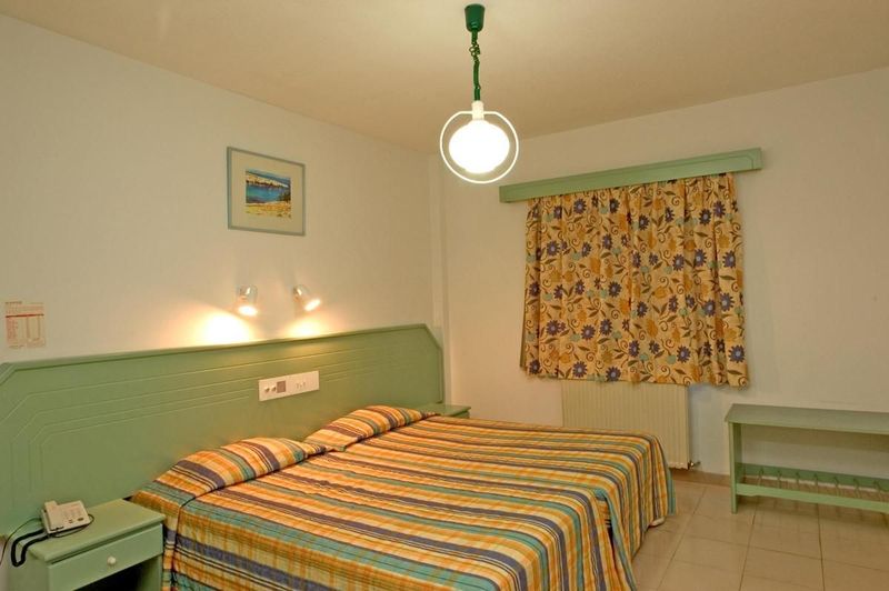 Senator Hotel Apartments - Image 3