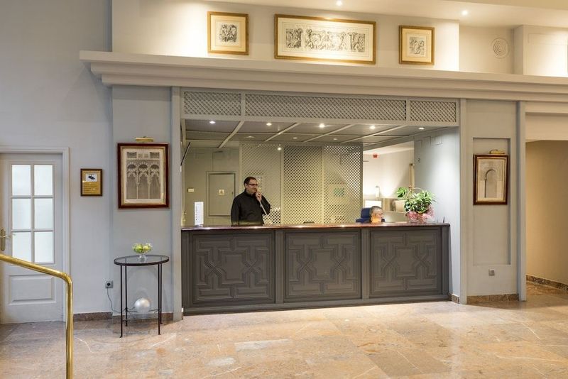 Parador de Cordoba - Image 6