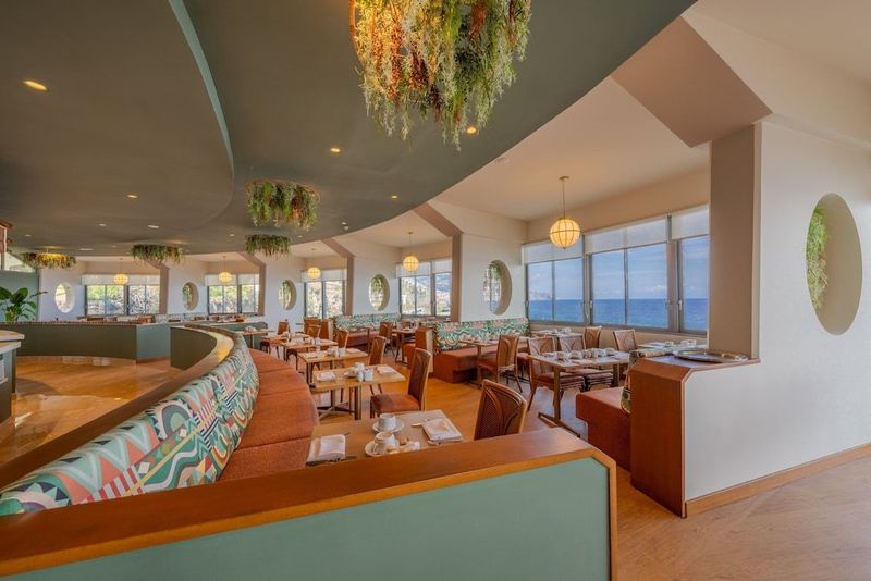 Pestana Vila Lido Madeira - Image 10