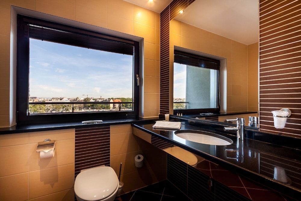 Qubus Hotel Krakow - Image 10