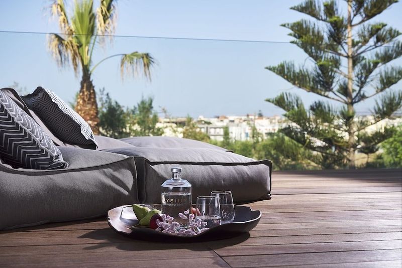 Elysium Boutique Hotel - Image 2