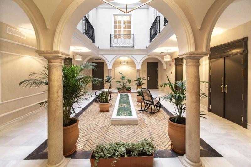 Gravina 51 Hotel - Image 3