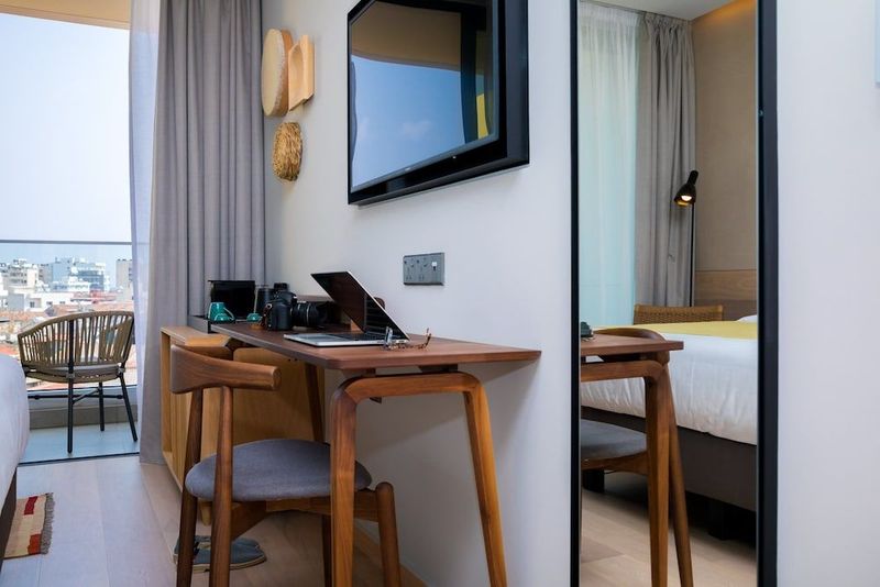Hotel Indigo Larnaca - Image 7