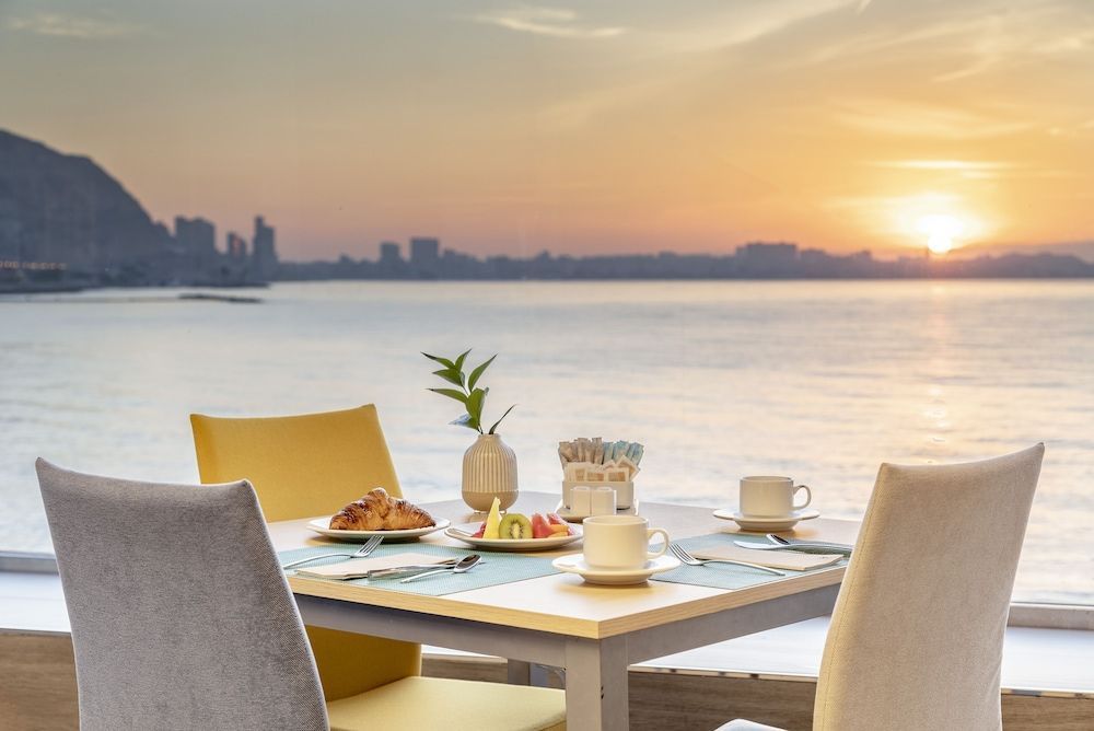 Melia Alicante - Image 10