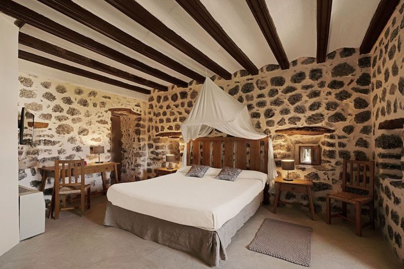 Es Port Hotel - Image 2