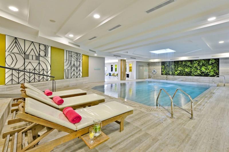 Napa Mermaid Hotel & Suites - Image 10