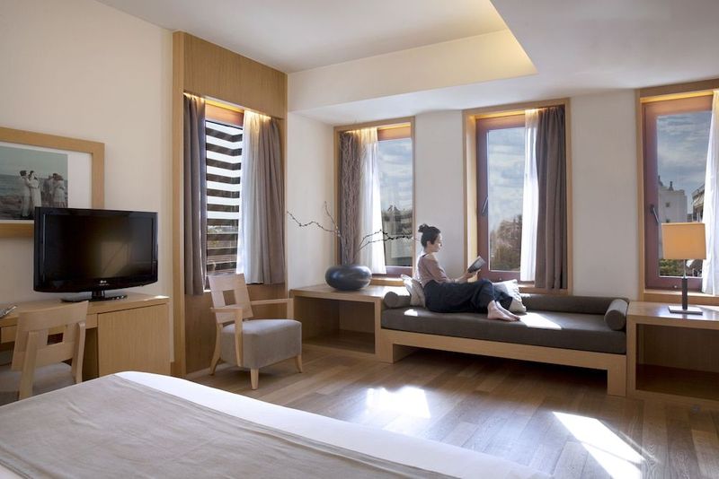Lazart Hotel - Image 10