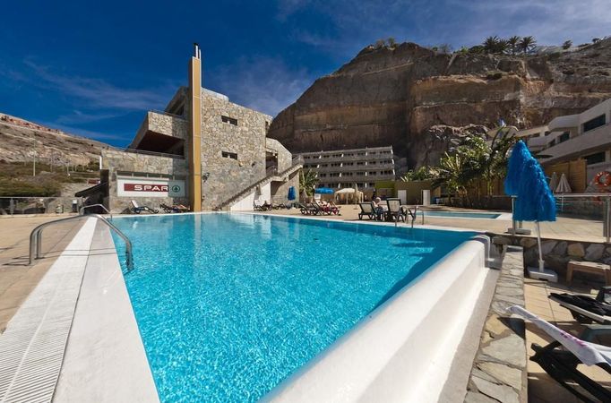 Lejlighed med pool i Playa Amadores