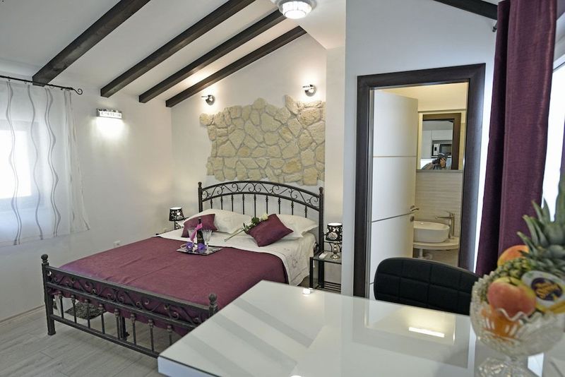 Kuzma Rooms - Image 7