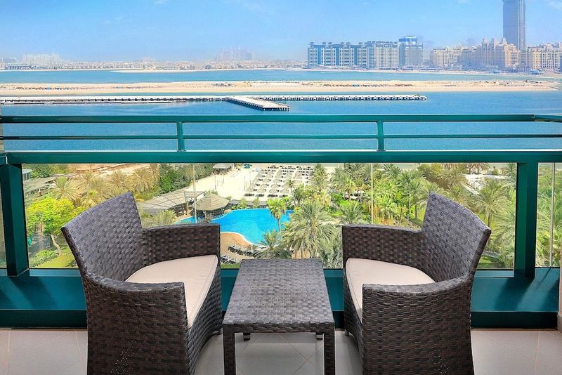 Le Meridien Mina Seyahi Beach Resort - Image 2